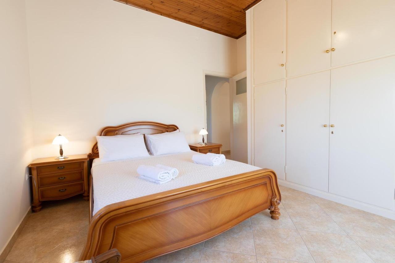 Villa Elaianthos 1 à Gythio Extérieur photo