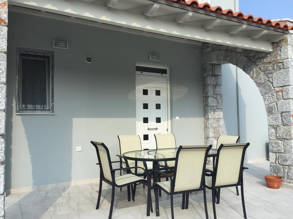 Villa Elaianthos 1 à Gythio Extérieur photo